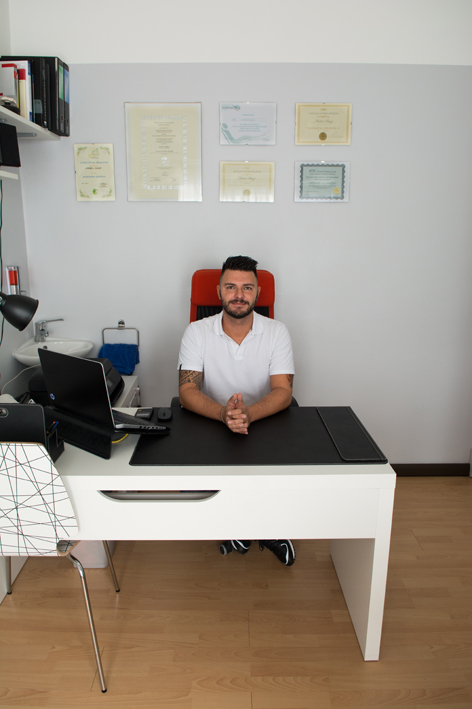 Andrea Bazzi personal trainer, tecnico postulare e osteopata a Lazzate (Monza Brianza)